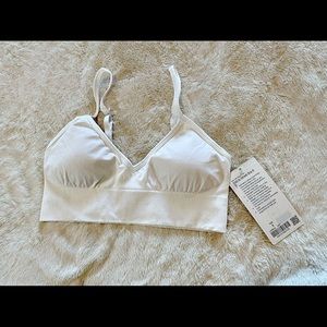Lululemon Ebb to Street Bra Size 8